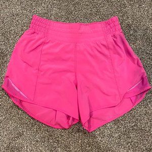 lululemon sonic pink hotty hot shorts